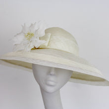Ivory Summer Hat in straw and sinamay